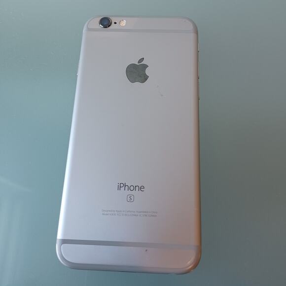 Apple Iphone S Model A1633 Locked Space Gray - Picture 2 of 4